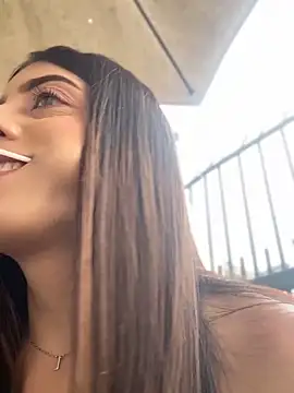 Electra Pinkk online show from March 28, 1:34 pm