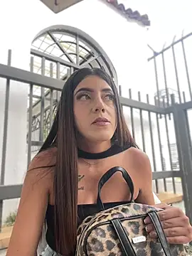 Electra Pinkk online show from March 31, 1:13 pm