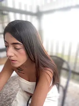 Electra Pinkk online show from March 21, 1:04 pm