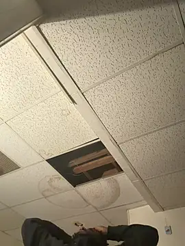 3l3bbc online show from March 10, 4:27 am