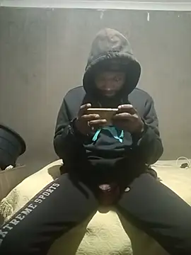 Snapshot of kushsmoothy chatting on July 11, 3:18 am kushsmoothy online show from July 11, 3:18 am