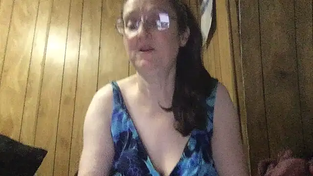 milfmichelle69 online show from May 26, 2:04 pm
