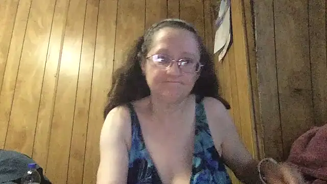 milfmichelle69 online show from July 18, 2:14 pm