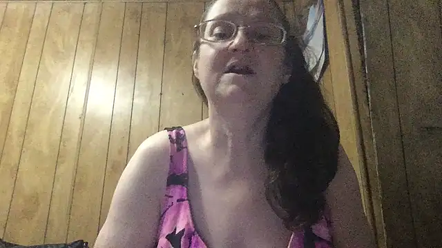 milfmichelle69 online show from June 30, 10:48 am