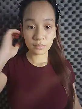 Snapshot of -Hicici- chatting on July 30, 11:59 pm -Hicici- online show from July 30, 11:59 pm