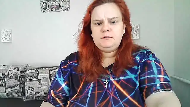 DollyGersonn online show from April 24, 7:54 am