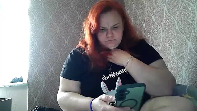 DollyGersonn online show from May 13, 5:47 am