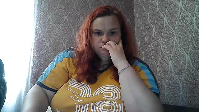 DollyGersonn online show from June 3, 5:30 am