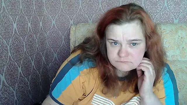 DollyGersonn online show from March 22, 5:32 am