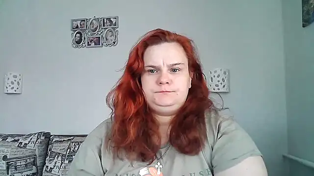 DollyGersonn online show from April 23, 6:53 am