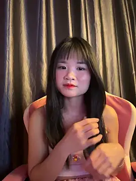 Cum-withyou online show from March 26, 4:05 pm