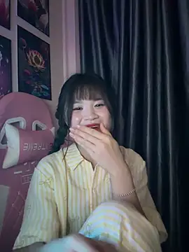 Cum-withyou online show from April 4, 5:36 am