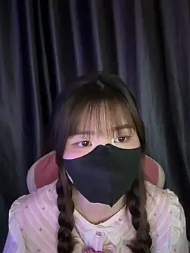 Cum-withyou online show from May 5, 3:31 am