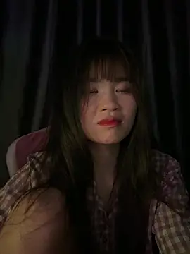 Cum-withyou online show from April 9, 7:09 pm