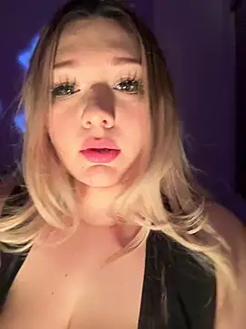 urbaddbunny online show from May 5, 6:49 am