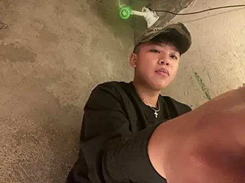 urasianrey online show from April 3, 5:08 pm