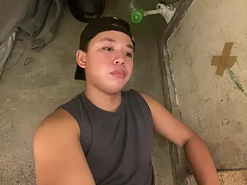 urasianrey online show from April 22, 5:31 pm