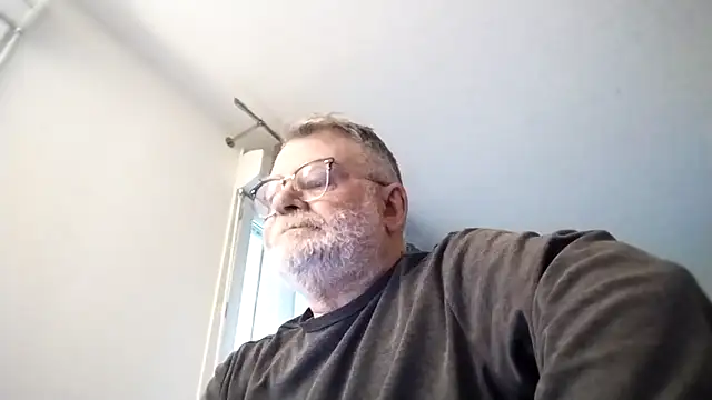 oura online show from March 28, 6:03 am