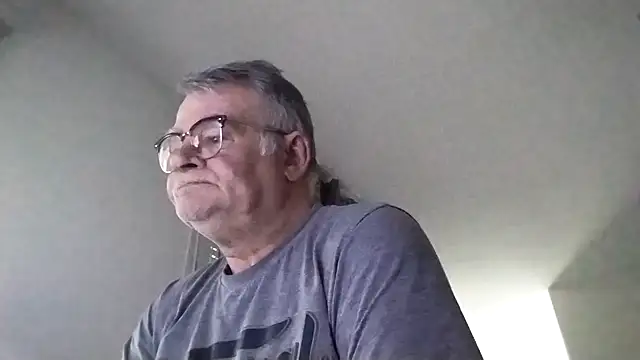 oura online show from May 3, 6:51 am