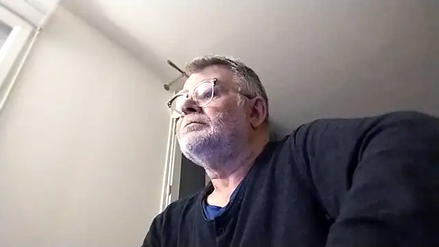 oura online show from April 18, 4:59 am
