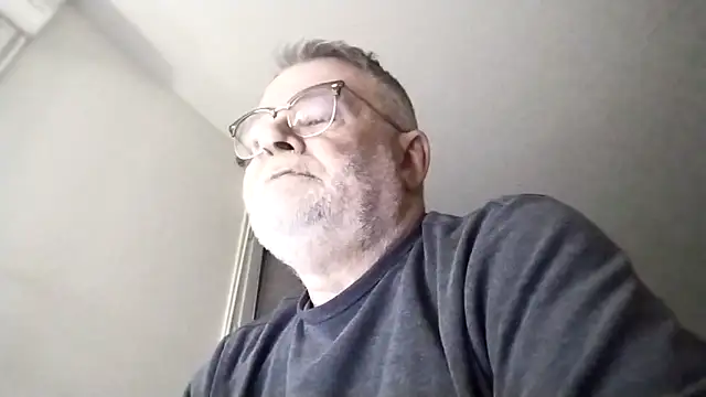 oura online show from March 19, 5:40 am