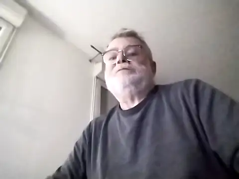 oura online show from March 31, 5:42 am