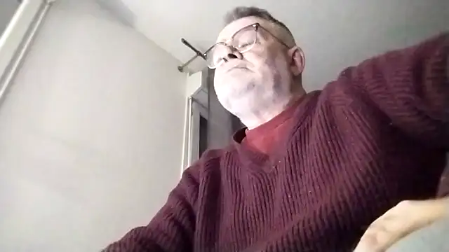 oura online show from March 15, 5:47 am