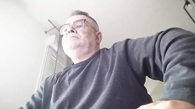 oura online show from March 16, 6:39 am