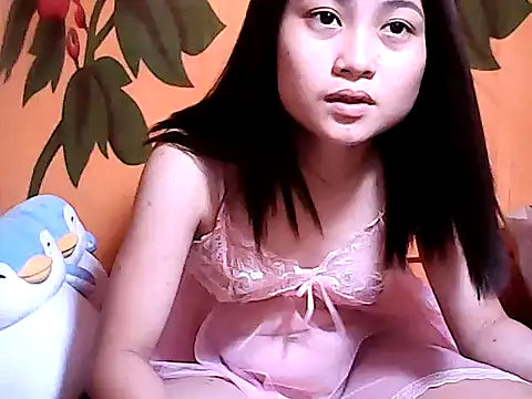 Yummy Donna online show from April 15, 5:17 pm