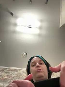 HubbaBaby online show from April 16, 4:52 pm