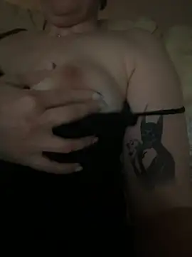 HubbaBaby online show from April 15, 8:42 pm