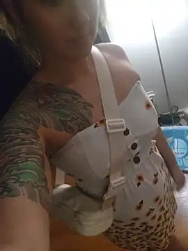 NicolePearl online show from June 13, 10:29 pm