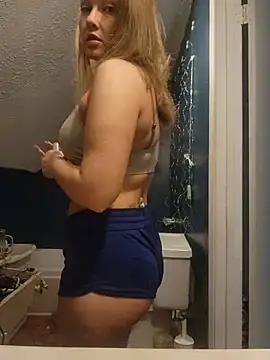 NicolePearl online show from March 12, 11:53 pm