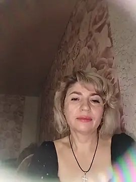 Snapshot of NataLilu826 chatting on May 18, 6:40 am NataLilu826 online show from May 18, 6:40 am
