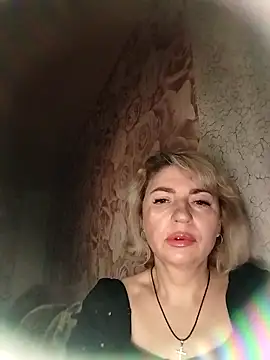 Snapshot of NataLilu826 chatting on May 6, 5:17 pm NataLilu826 online show from May 6, 5:17 pm