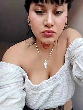 brunne eva online show from April 9, 8:48 pm