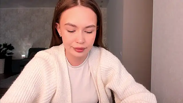kittiangel00 online show from April 24, 4:25 am