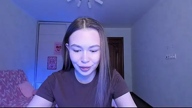 kittiangel00 online show from April 30, 4:19 am