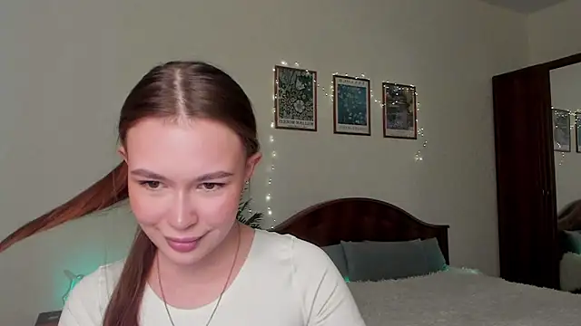 kittiangel00 online show from March 14, 12:22 pm