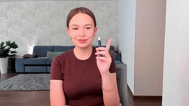 kittiangel00 online show from April 29, 4:27 am