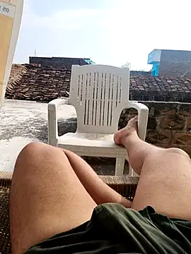 Desii rockstarr online show from April 4, 3:13 am