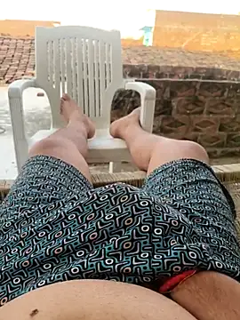 Desii rockstarr online show from April 19, 11:55 am