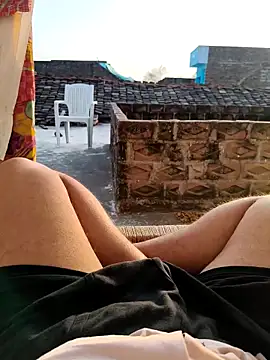 Desii rockstarr online show from March 17, 1:30 am