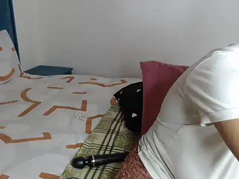 Snapshot of Tasha_xxx chatting on June 14, 7:09 am Tasha xxx online show from June 14, 7:09 am