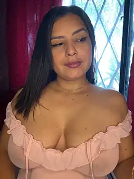 Kira33  online show from March 20, 8:10 pm