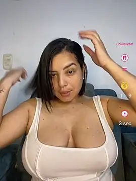 Kira33  online show from April 27, 12:14 pm