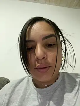 Kira33  online show from April 3, 12:11 pm