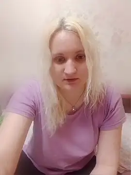 Snapshot of LizaMiller chatting on March 22, 2:18 pm LizaMiller online show from March 22, 2:18 pm