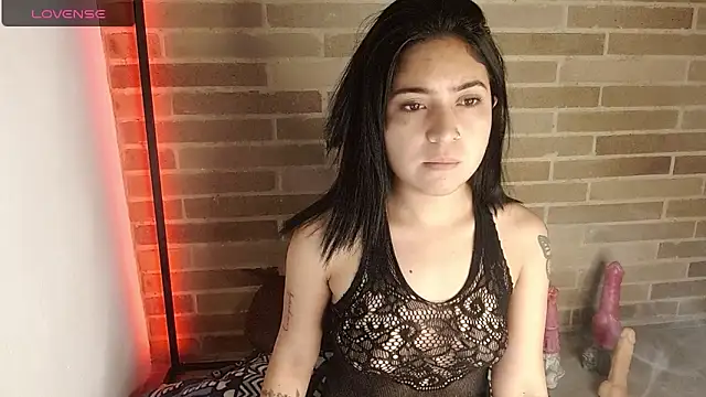 sweet-little online show from May 17, 12:27 pm