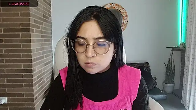 sweet-little online show from March 17, 8:34 pm